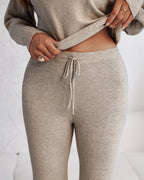 2 Pieces Outfit Skew Neck Long Sleeve Loose Pullover Top and Drawstring High Waist Slim Fit Pants Set