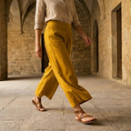 Women’s High Waist Wide Leg Trousers with Pleats and Side Pockets