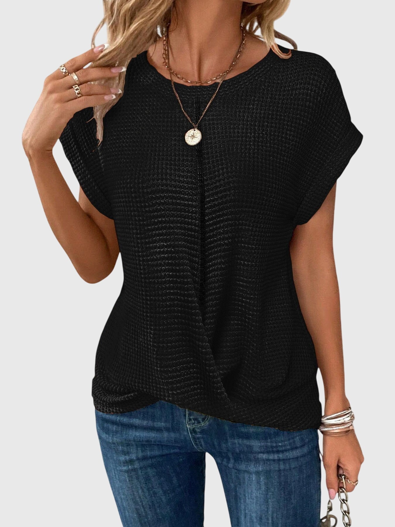 Elegant Blouse with Crew Neck