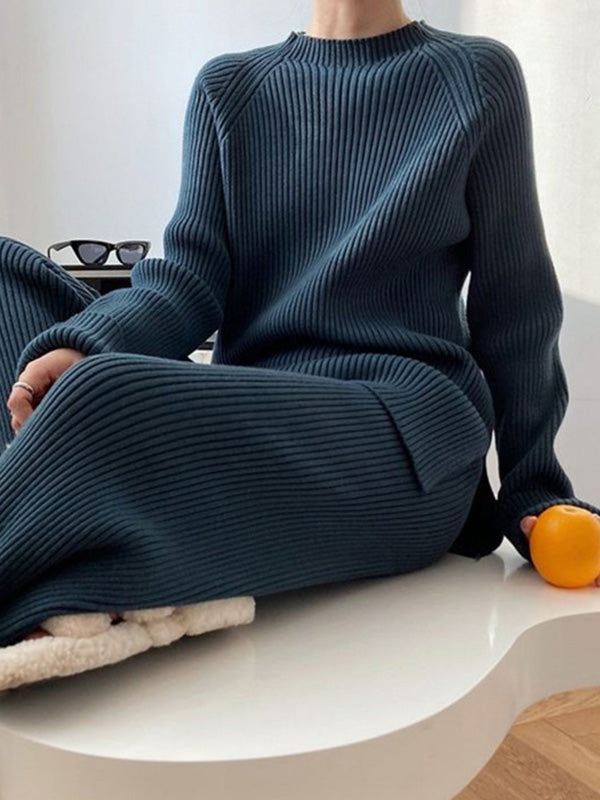 Loose Round-Neck Sweater& Wide Leg Pants