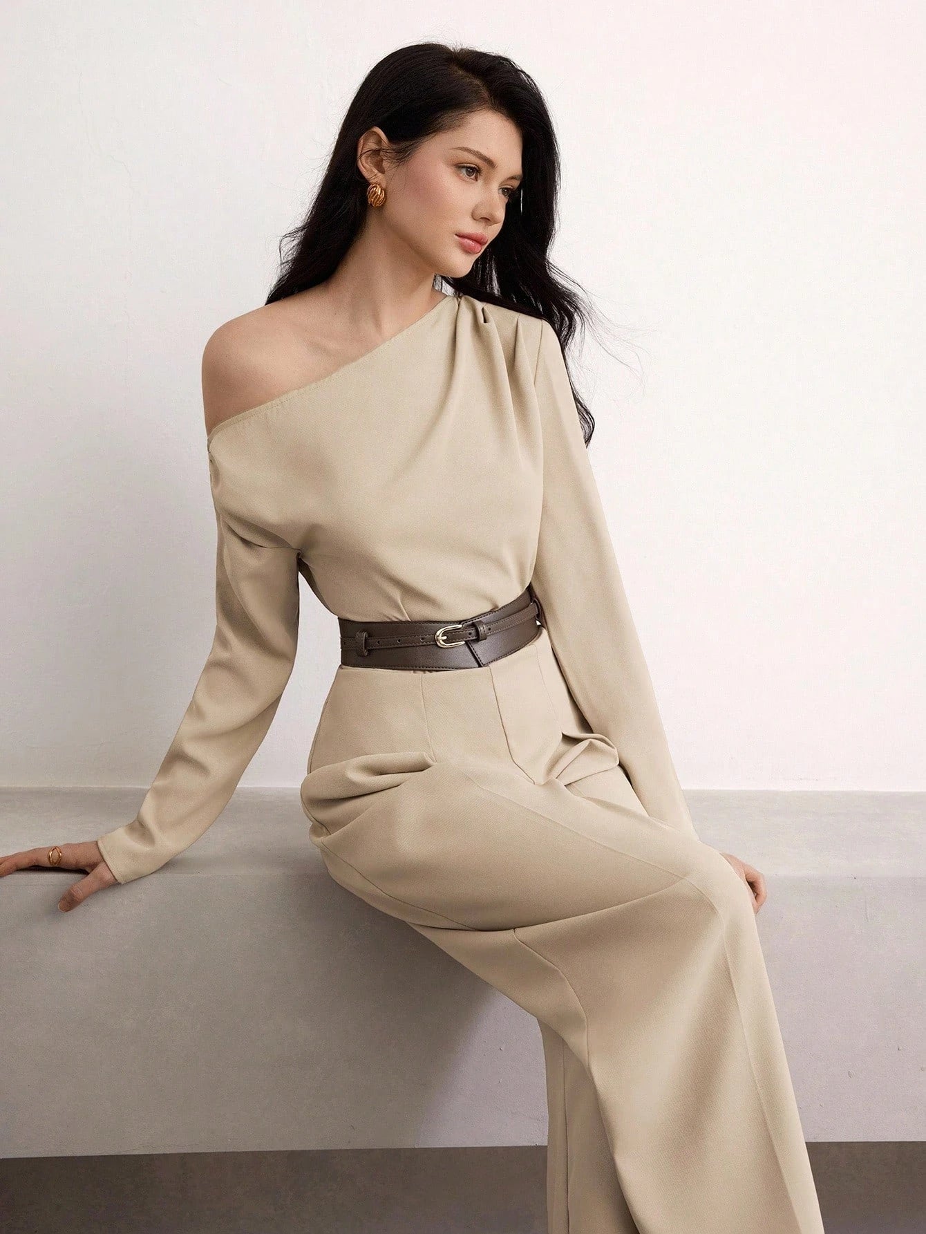 Modelyn Women's Fashionable Commuter Solid Color Asymmetric Collar Wide Leg Jumpsuit (Without Obi )