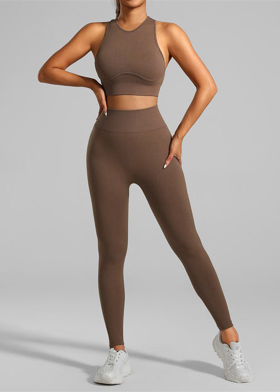 Slim Fit Coffee Solid Sports Bra And Seamless Yoga Pants Set
