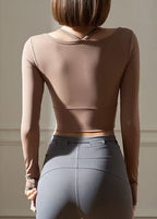 Trendy Chocolate Halter Sports Bra Tank Top Long Sleeve