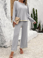 Contrast Color Split Sweater  +  Pants