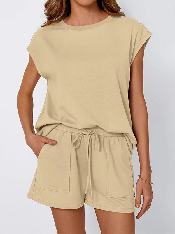 Loose  Round-Neck T-Shirt + Drawstring Elasticity Short
