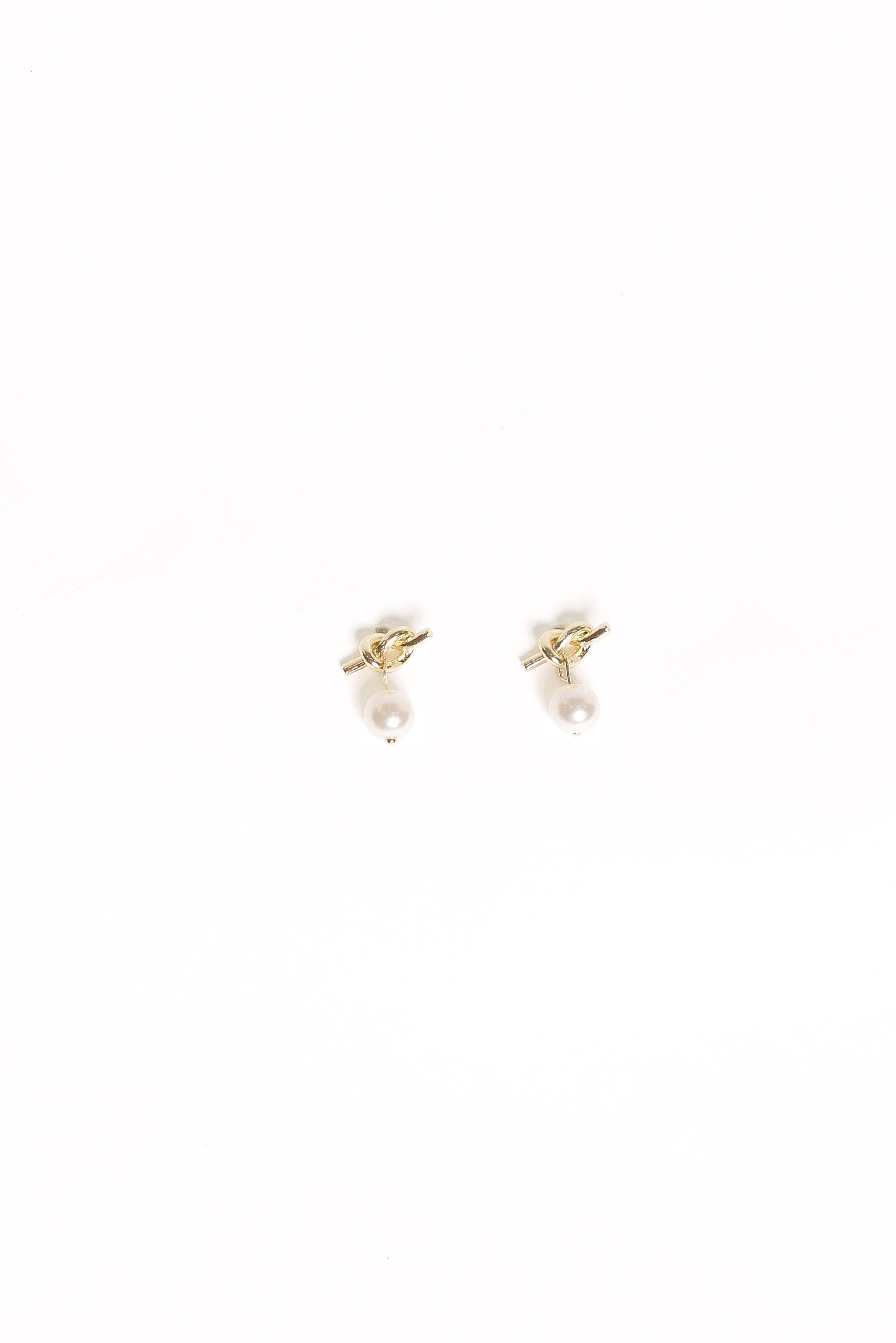 Earrings - Gold/Pearl