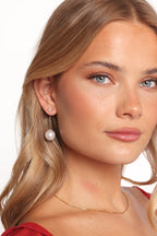Earrings - Gold/Pearl